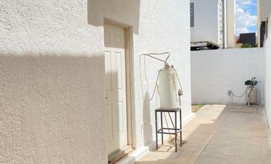 CASA EN VENTA EN PASEO DE LAS MISIONES, SECCION SANTA ISABEL