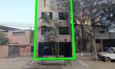 💥💫 VENDO CASA DE  4 PISOS CON FRENTE A LA  AV. CANTO GRANDE Y COLEGIO  NUESTRA SEÑORA DE LA MERCED - SJL 💫💥