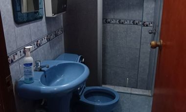 💥💫 VENDO CASA DE  4 PISOS CON FRENTE A LA  AV. CANTO GRANDE Y COLEGIO  NUESTRA SEÑORA DE LA MERCED - SJL 💫💥