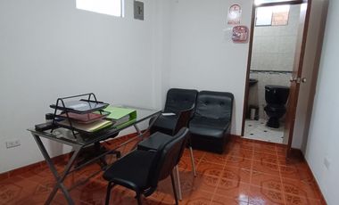 💥💫 VENDO CASA DE  4 PISOS CON FRENTE A LA  AV. CANTO GRANDE Y COLEGIO  NUESTRA SEÑORA DE LA MERCED - SJL 💫💥