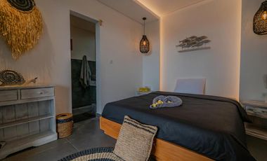 3 Bedroom Villa with Ocean View in Jimbaran for Rent Yearly