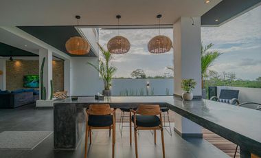 3 Bedroom Villa with Ocean View in Jimbaran for Rent Yearly