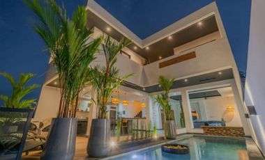 3 Bedroom Villa with Ocean View in Jimbaran for Rent Yearly