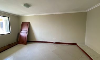 Alquilo casa en Urbanización Aquamarina de 3 dormitorios