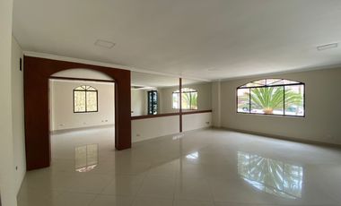 Alquilo casa en Urbanización Aquamarina de 3 dormitorios