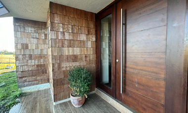 Excepcional Casa de 300m2 en Parcela de 5000m2, Puerto Varas