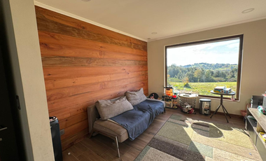 Excepcional Casa de 300m2 en Parcela de 5000m2, Puerto Varas