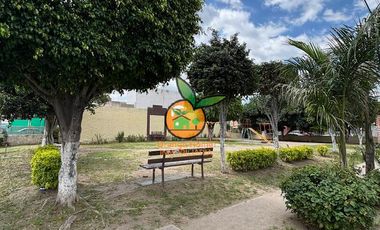 CASA EN VENTA EN COTO EN PARQUES DE SANTA CRUZ DEL VALLE, TLAQUEPAQUE
