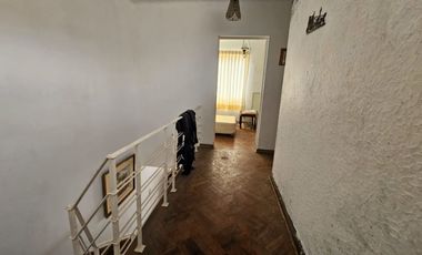 VENDO CASA EN BARRANCO CON MIRAFLORES PARQUE GONZALES PRADA PRECIO FINAL $280,000 FIJO