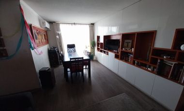 DPTO EN VENTA 3D+ 2B + 1 ESTAC. (SUB ARRENDADO) AV PAJARITOS P12, ISABEL RIQUELME SUR.