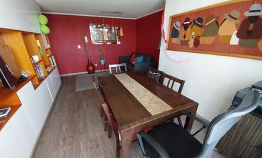 DPTO EN VENTA 3D+ 2B + 1 ESTAC. (SUB ARRENDADO) AV PAJARITOS P12, ISABEL RIQUELME SUR.