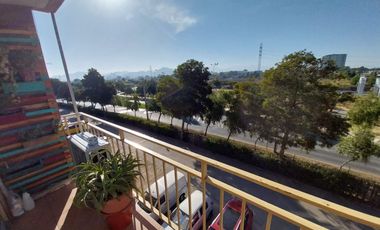 DPTO EN VENTA 3D+ 2B + 1 ESTAC. (SUB ARRENDADO) AV PAJARITOS P12, ISABEL RIQUELME SUR.