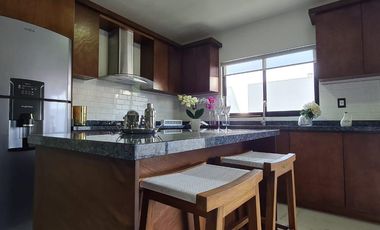 BELLISIMA CASA EN EXCLUSIVA ZONA AL SUR DE PACHUCA!!!!