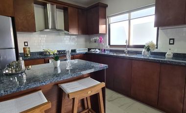 BELLISIMA CASA EN EXCLUSIVA ZONA AL SUR DE PACHUCA!!!!