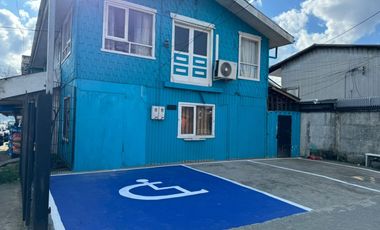 En Venta Casa De 262m2 Con 4 Locales Comerciales, Pto. Montt