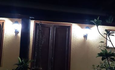 PARCELA CON CASA A ORILLA DE LAGO RAPEL