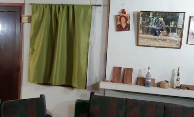 PARCELA CON CASA A ORILLA DE LAGO RAPEL
