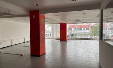 EN RENTA ESPACIO PARA OFICINA O LOCAL COMERCIAL 274 MTS. SOBRE AVENIDA EN CUERNAVACA, MORELOS.