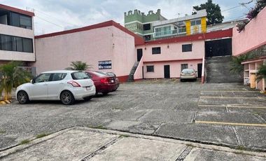 EN RENTA ESPACIO PARA OFICINA O LOCAL COMERCIAL 274 MTS. SOBRE AVENIDA EN CUERNAVACA, MORELOS.