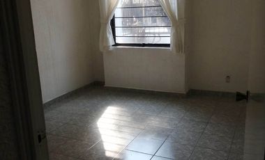 CASA EN TLALNEPANTLA