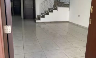 VENDO CASA EN TLALNEPANTLA