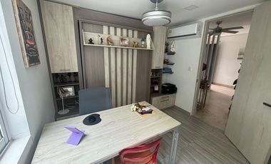 ¡Descubre esta obra maestra arquitectónica! Venta casa dúplex en Villa Santos