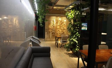 Vendo excelente oficina amoblado y equipada de 135m2, San Isidro