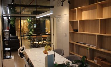 Vendo excelente oficina amoblado y equipada de 135m2, San Isidro