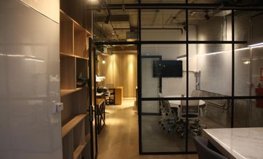Vendo excelente oficina amoblado y equipada de 135m2, San Isidro