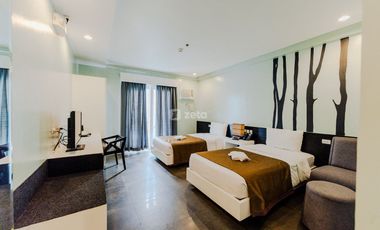 One Manalo Hotel