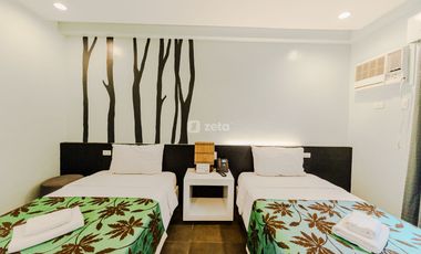 One Manalo Hotel