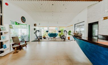 One Manalo Hotel