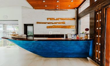 One Manalo Hotel