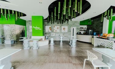 One Manalo Hotel