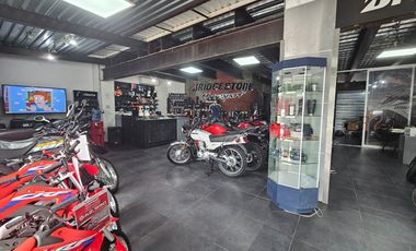 Local Comercial en Venta sobre Av. Gomez Morin