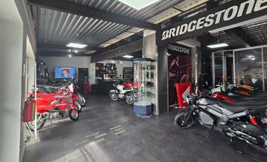 Local Comercial en Venta sobre Av. Gomez Morin