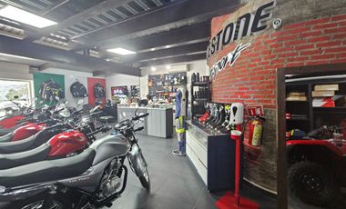 Local Comercial en Venta sobre Av. Gomez Morin