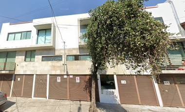 Hermosa casa en condominio en Remante Bancario, Seguridad de Inversión al 100% POR ESCRITO.