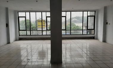 Disewakan Ruko Gandeng 2 Jalan Kiasnawi Kota Tangerang Depan Pasar Lokasi Strategis Sangat Ramai