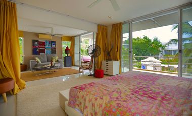 Charming Two-Bedroom House with Sea View & Beach Access – Foreign Ownership