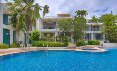 Charming Two-Bedroom House with Sea View & Beach Access – Foreign Ownership