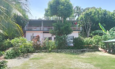 Modern Two x 2/bdrm 2/bth Apartment Blocks