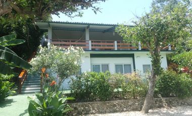 Modern Two x 2/bdrm 2/bth Apartment Blocks