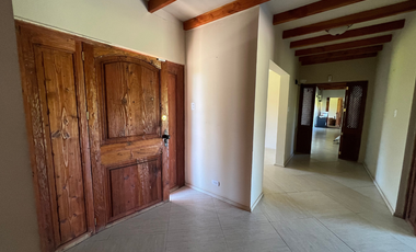 En venta hermosa casa de 320m2 en terreno de 5400m2, San Javier de Loncomilla