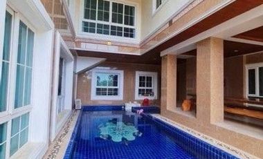 Luxury House with Land for Sale, Near Central Nakhon Pathom Fully furnished with built-in furniture.   ZT494