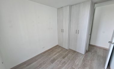 ARRIENDO BURGOS -EXCELENTE UBICACION, CERCA A TODO CONJUNTO CERRADO -BARRIO NUEVA CASTILLA