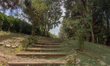 AMPLIO LOTE EN SABANETA CERCA A LA NATURALEZA Y LA CIUDAD