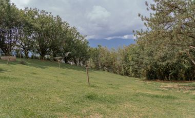AMPLIO LOTE EN SABANETA CERCA A LA NATURALEZA Y LA CIUDAD