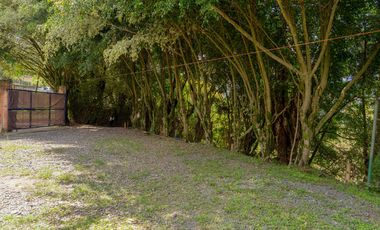 AMPLIO LOTE EN SABANETA CERCA A LA NATURALEZA Y LA CIUDAD