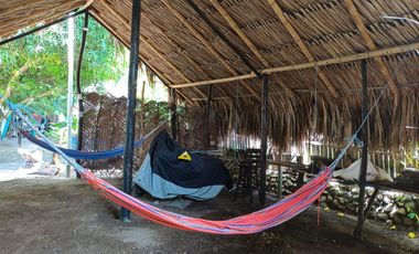 SE VENDE HOTEL A 300 MTS DE LA PLAYA EN PALOMINO COLOMBIA